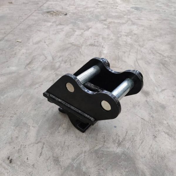 Quick Hitch: Attachment for TYPHON Mini Excavators USA