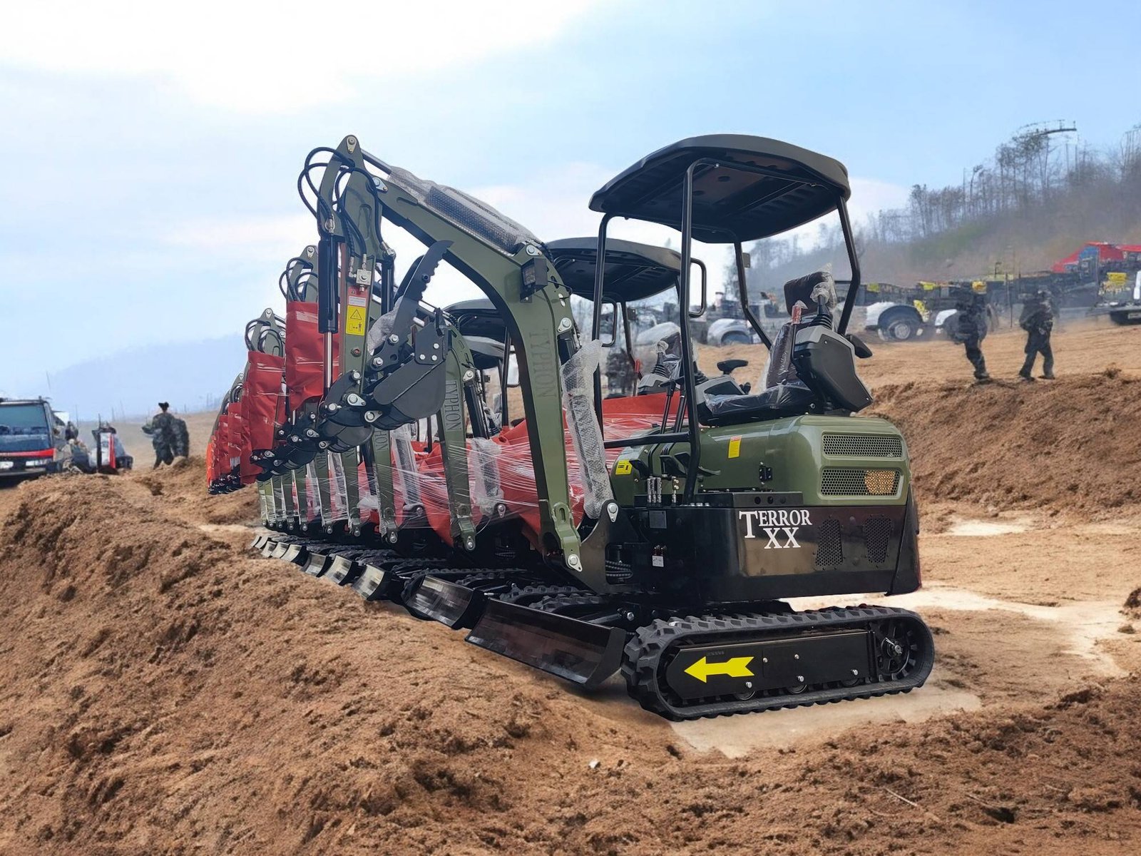 2025 4,000 lb Green TYPHON TERROR XX Mini Excavator Rubber Track with Kubota D902 Diesel Engine USA