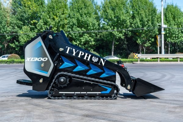 Brand New TYPHON STOMP X1300 25HP Kubota Diesel Mini Skid Steer Loader
