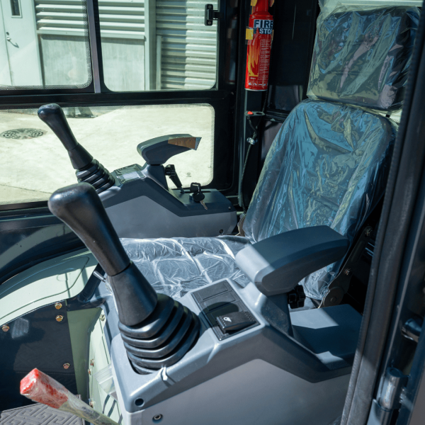 TYPHON TERROR XVII PRO Prestige 4,000 lb Mini Excavator with Kubota D902 Diesel Engine, Boom Swing, A/C & Heater