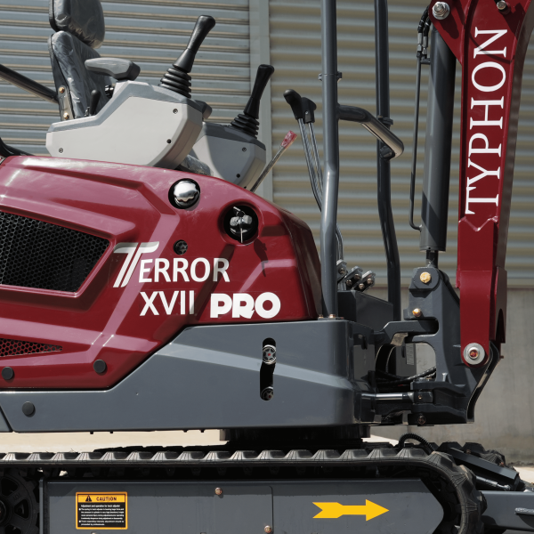 TYPHON TERROR XVII PRO 3800 lbs Mini Excavator Kubota Diesel, Hydraulic Thumb, Dozer Blade & Boom Swing